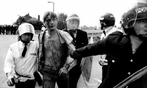 La répression policière à Orgreave a été particulièrement brutale