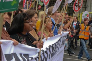 Diane Abbot dans les manifestations contre l'austérité