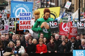 Sturgeon ouvre la marche contre les missiles Trident