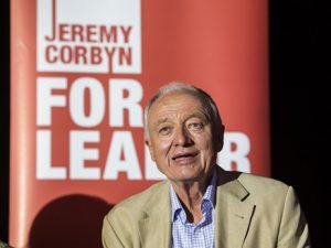 Ken Livingstone est suspendu du Labour