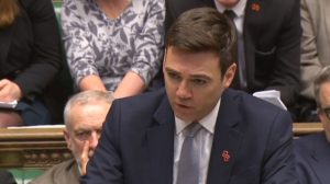 Andy Burnham lors des PMQs sur l'enquête Hillsborough