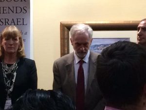 Corbyn au stand des amis travaillistes d'Israël